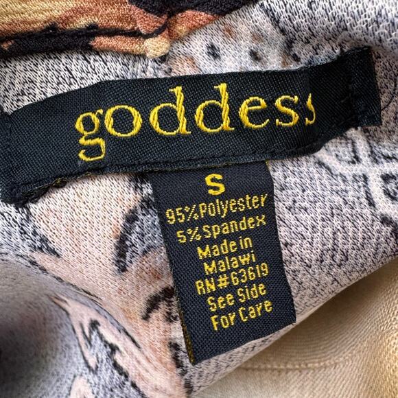 Goddess Flouce V Neck And V Back Black Blouse Women's Size Small - Picture 10 of 11